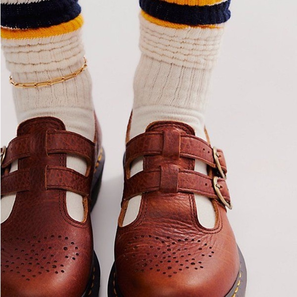 8065 AMBASSADOR MARY JANE SHOES